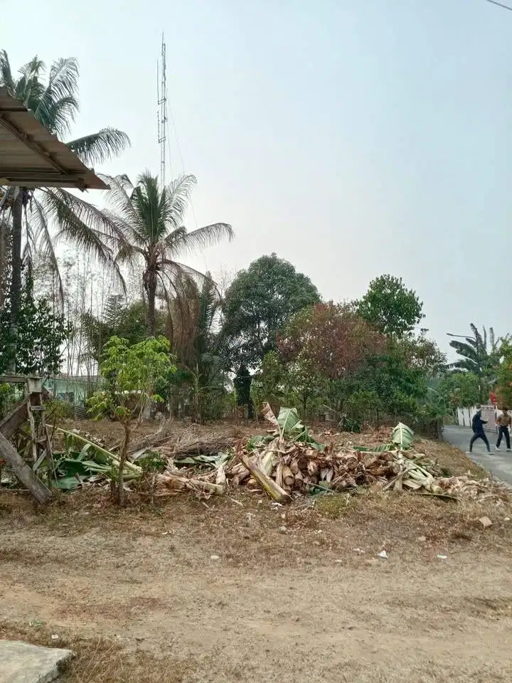 Tanah area JL Naskah samping gramedia KM7