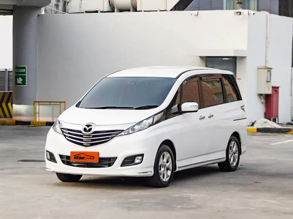 Mazda Biante 2.0 Skyactive 2016 putih ganjil