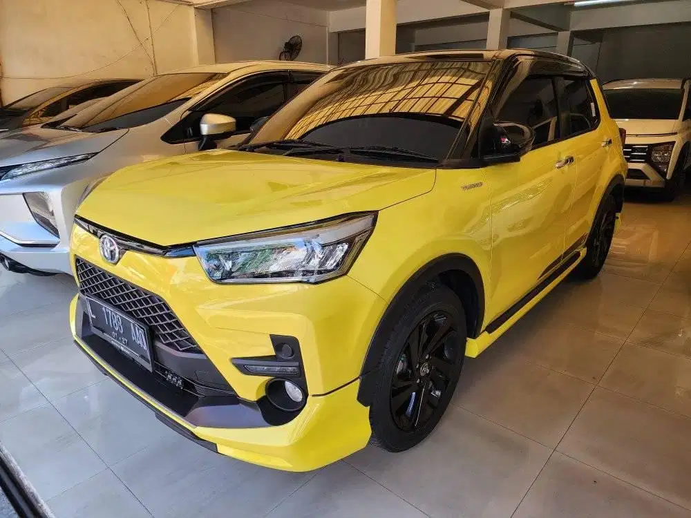 TOYOTA RAIZE 1.0 GR TURBO TWOTON 2022 ISTIMEWAH