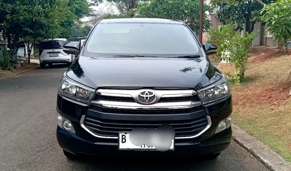 Toyota Innova Reborn 2.0 V bensin AT 2016 hitam metalik