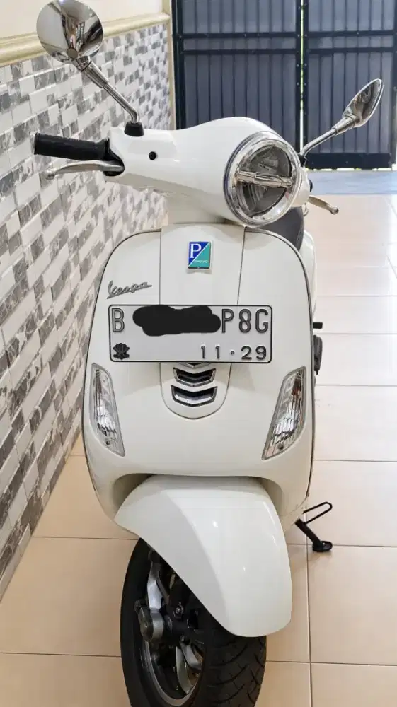 Vespa LX IGET 125 LED Facelift 2024 Like New