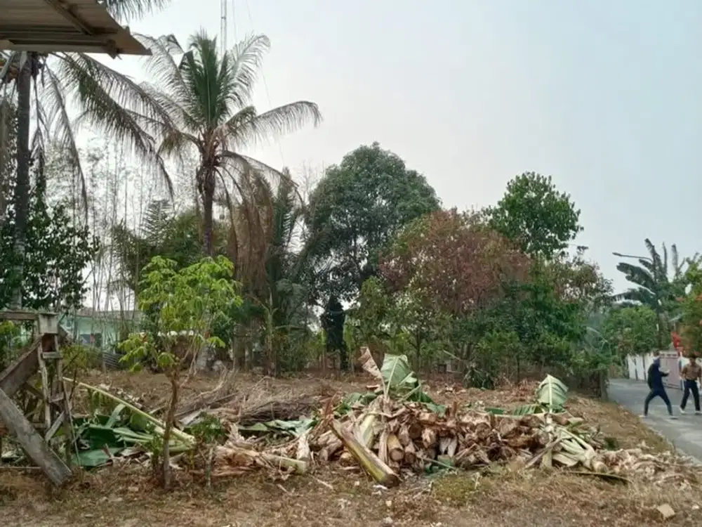 Tanah area JL Naskah samping gramedia KM7
