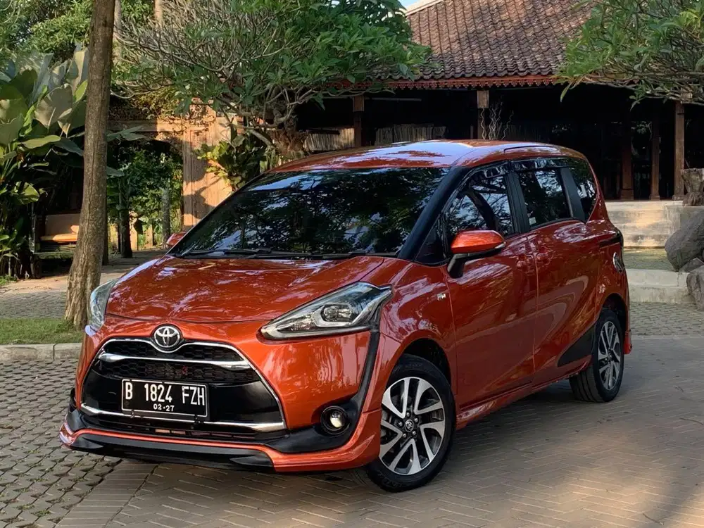 Toyota Sienta Q Metik 2016