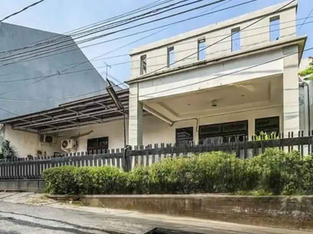 Rumah Plus Kost Aktif 2 Lantai di Bendungan Hilir Jakarta Pusat