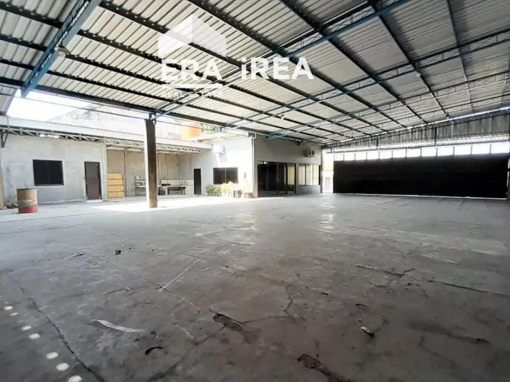 Ruang Usaha Dijual di Solo Barat Dekat Kampus UIN Surakarta dan PKU Muhammadiyah Kartasura