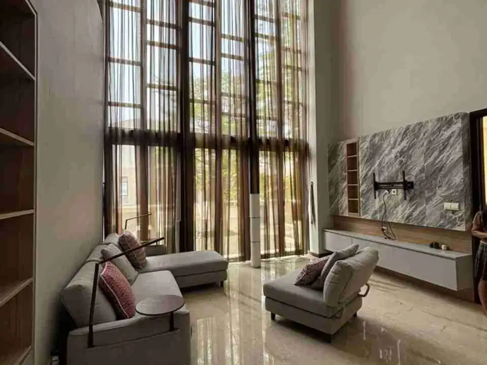 Rumah Furnished Cluster Lancewood Navapark BSD