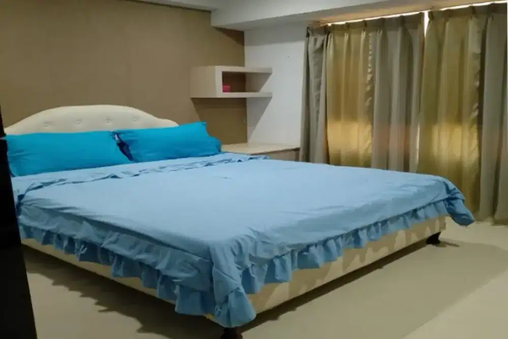 Metropolis studio murah