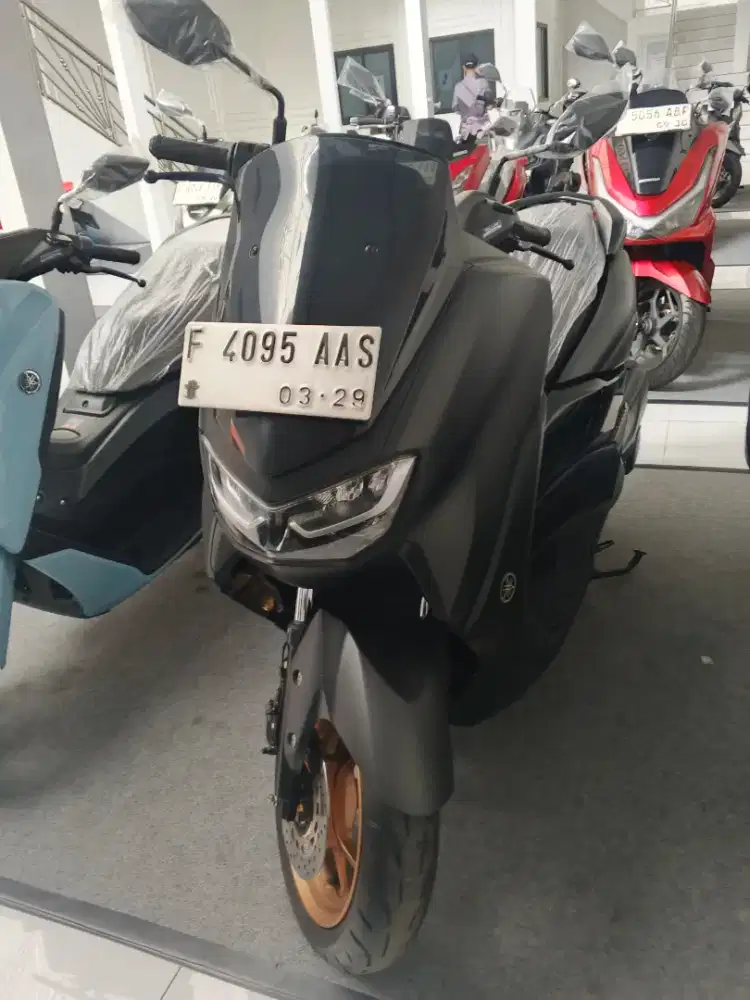 nmax 155 mulus siap pke dp 1.600 aja