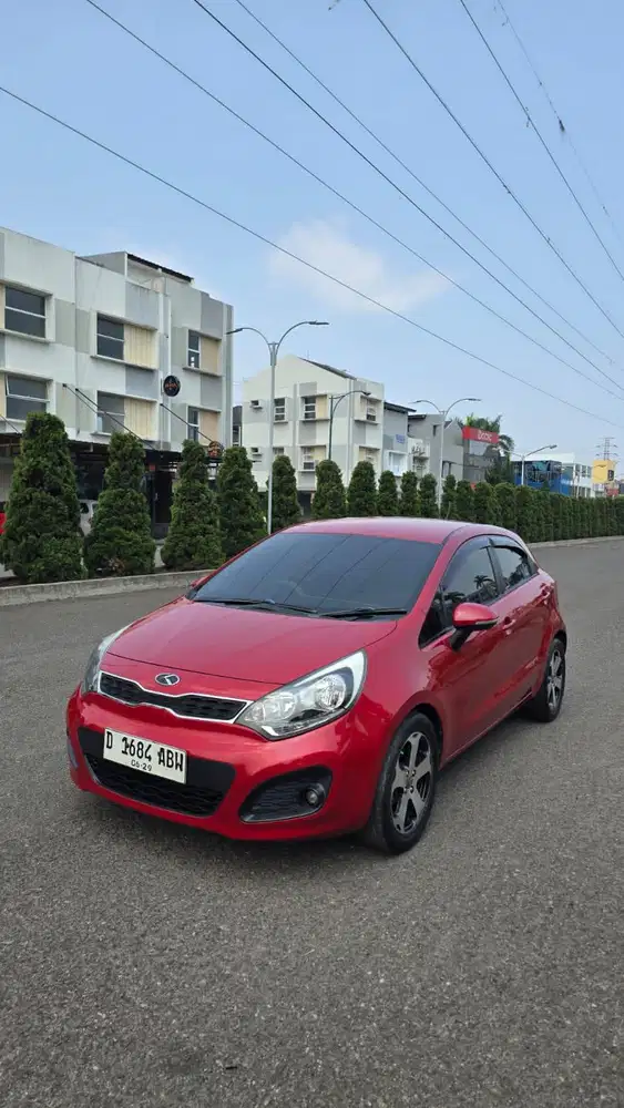 KIA Rio automatic 2013 Km 61rb
