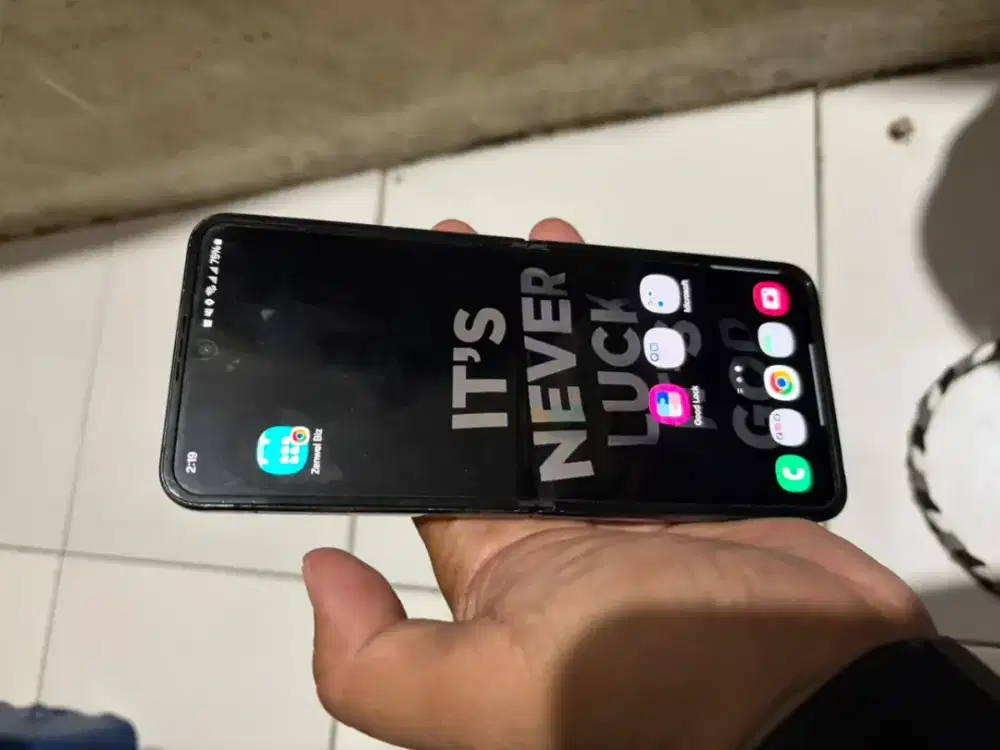 Samsung Flip 4 Ex SEIN 128GB Graphit