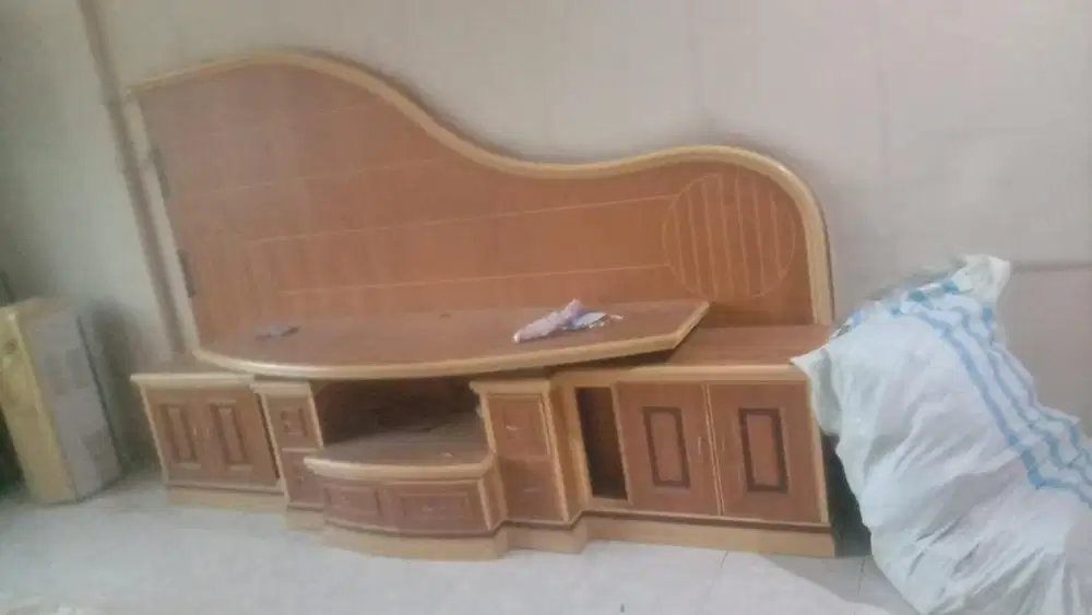 Di Jual murah Perabotan kamar bekas