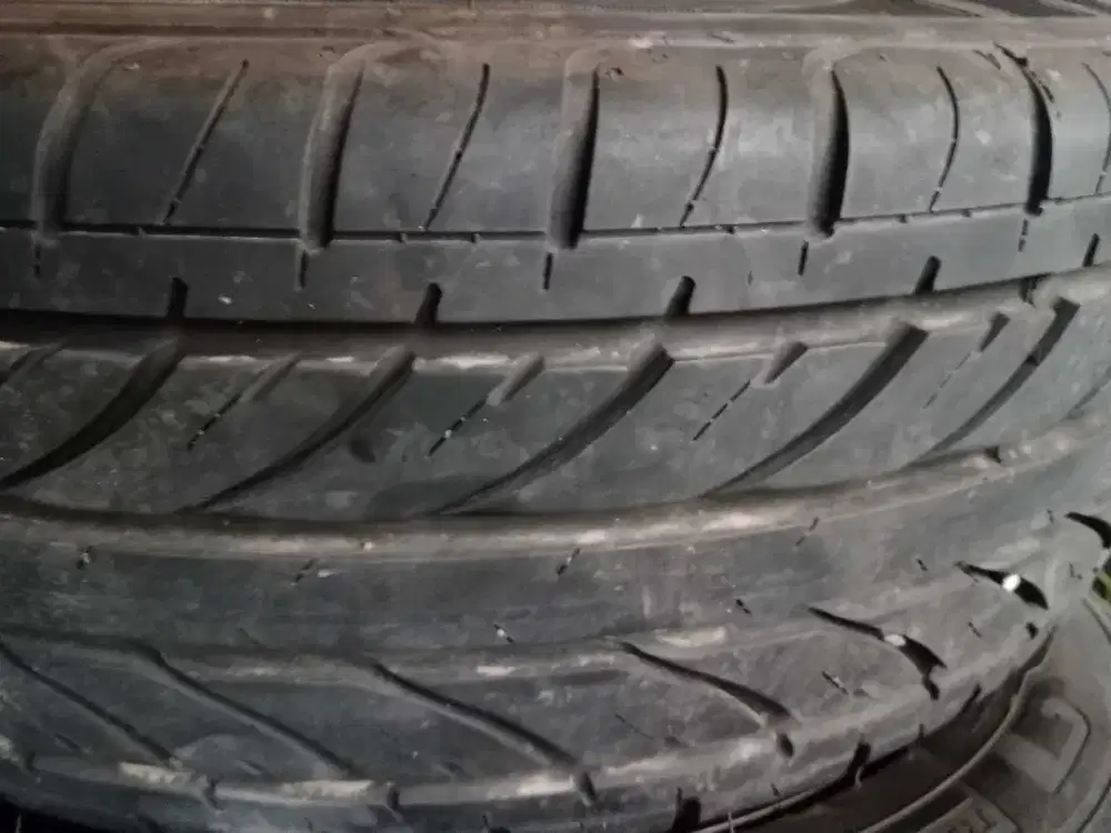Ban champiro R 16 & velg