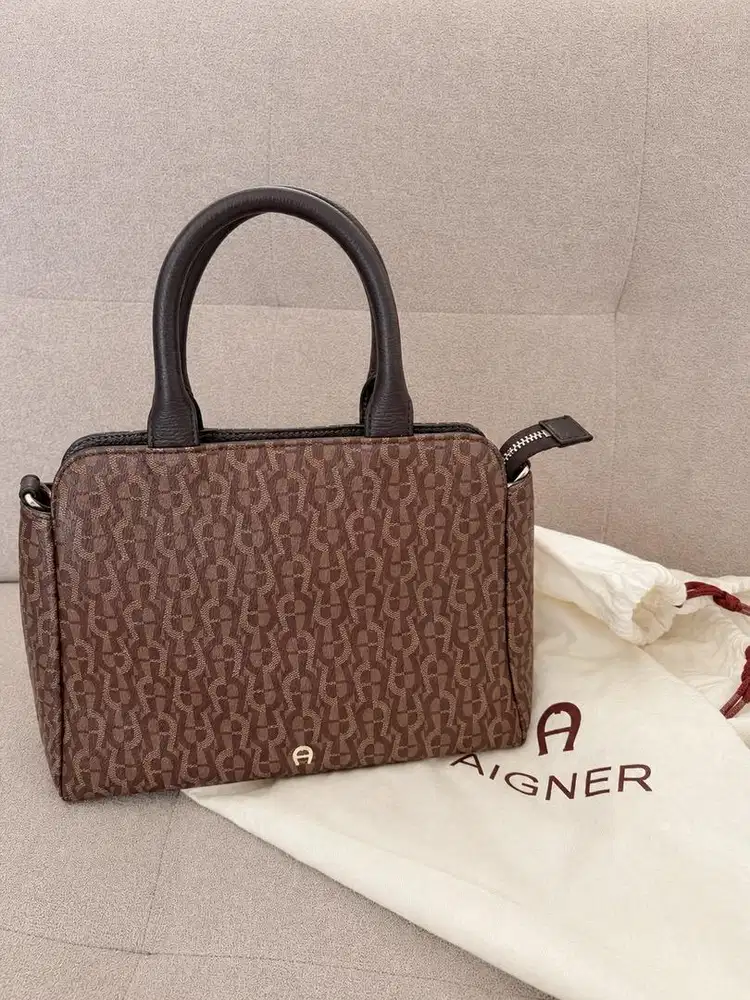 Aigner abby satchel icon cover sign fango (brown)