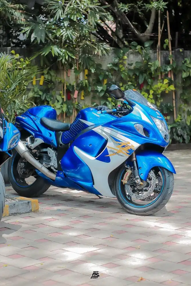 SUZUKI GSX 1300R HAYABUSA MOGE