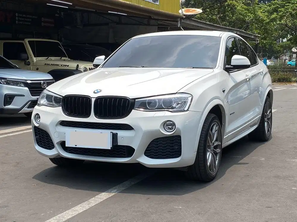DIJUAL MOBIL BMW X4 XDRIVE28i AT 2016
