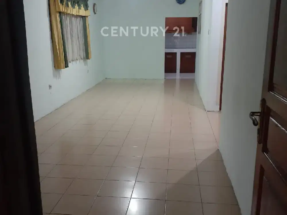 Rumah 2 Lt Strategis, Pinggir Jalan, Cipinang, Jaktim S9886