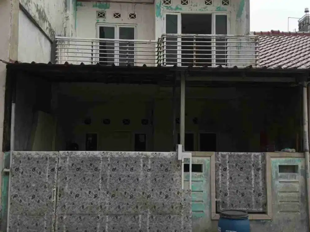rumah 2 lantai sentul 400 jutaan akses tol dan stasiun