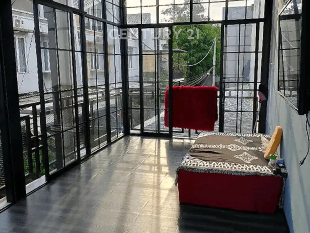 Rumah 2 Lantai Dalam Cluster Cipayung JakTim S9912