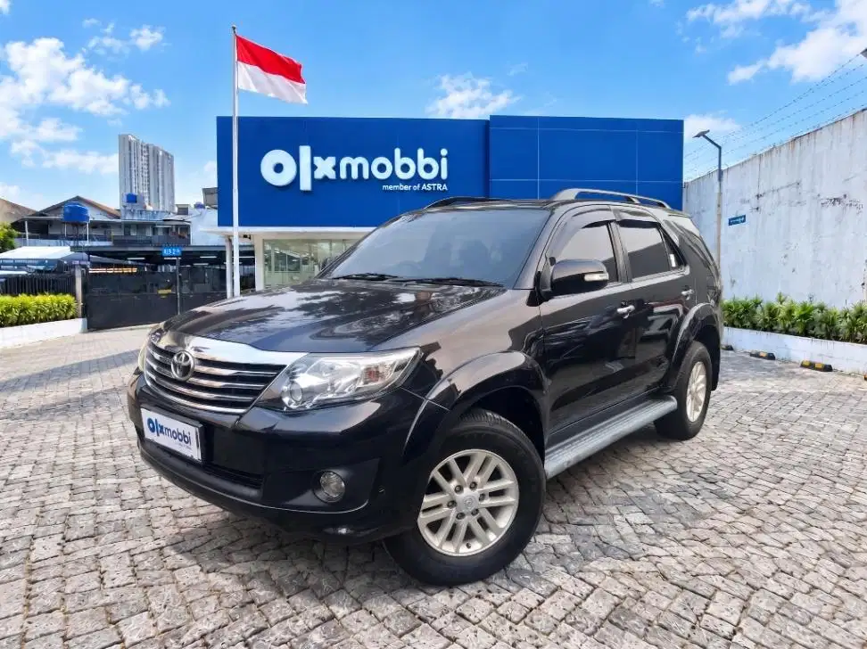 LOW DP Toyota Fortuner 2.7 G Luxury Bensin-AT 2013 EEN