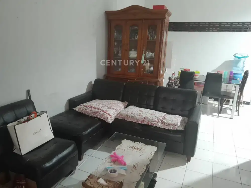 Rumah Lingkungan Tenang Dan Strategis Di Rawamangun S9931