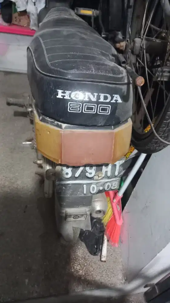 Sepeda Motor Honda 800