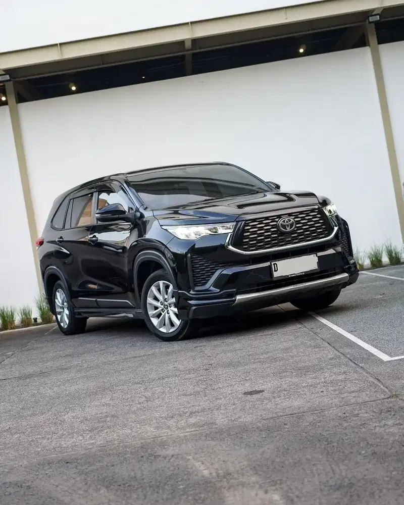 Innova Zenix Hybrid V Modellista