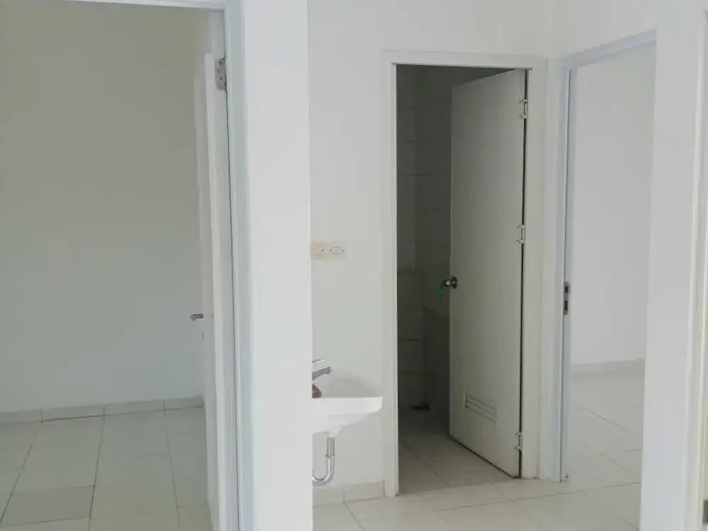 Rumah SHM Hadap Utara Deket Club House - Cluster Dhana, Suvarna Sutera, Cikupa
