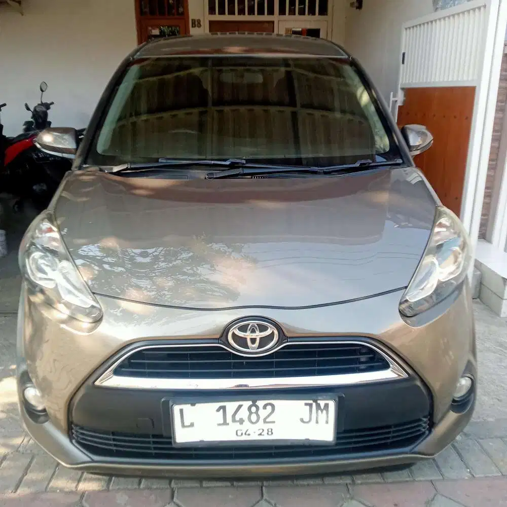 Toyota Sienta 2017 Bensin