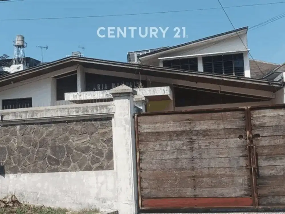 Dijual Rumah Strategis Cocok Untuk Usaha Di Pasteur Bandung