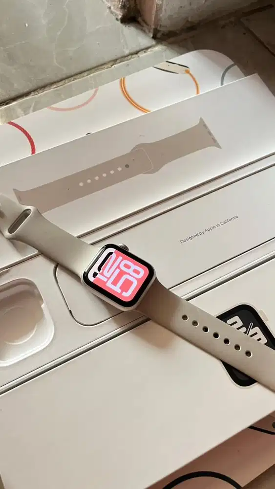 Apple Watch Se gen 2 Starlight 40MM