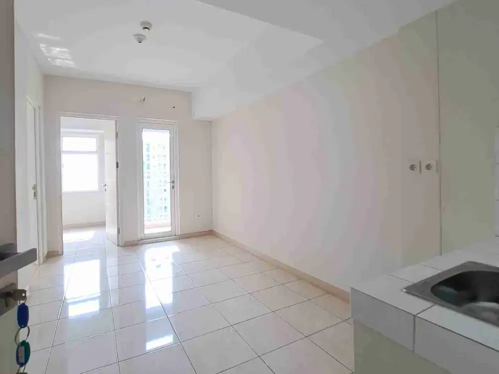 Dijual apartemen 3br the springlake murah!