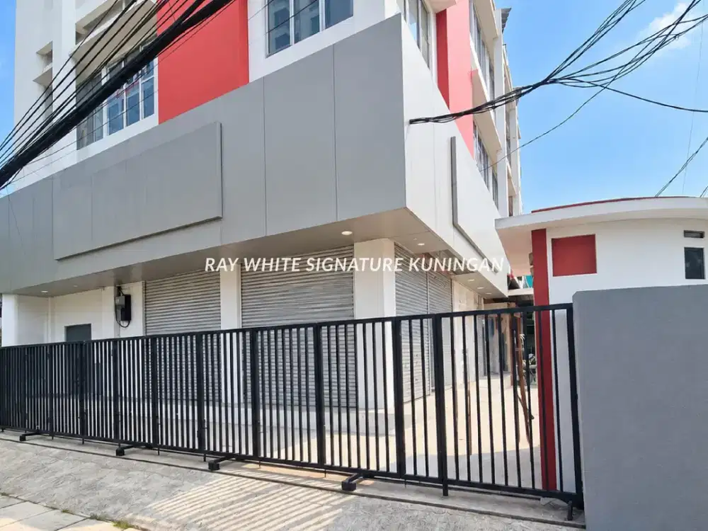 Ruko Gandeng di Bendungan Hilir, Jakarta Pusat, Area Komersil, CocoK Untuk Usaha dan posisi di Hook