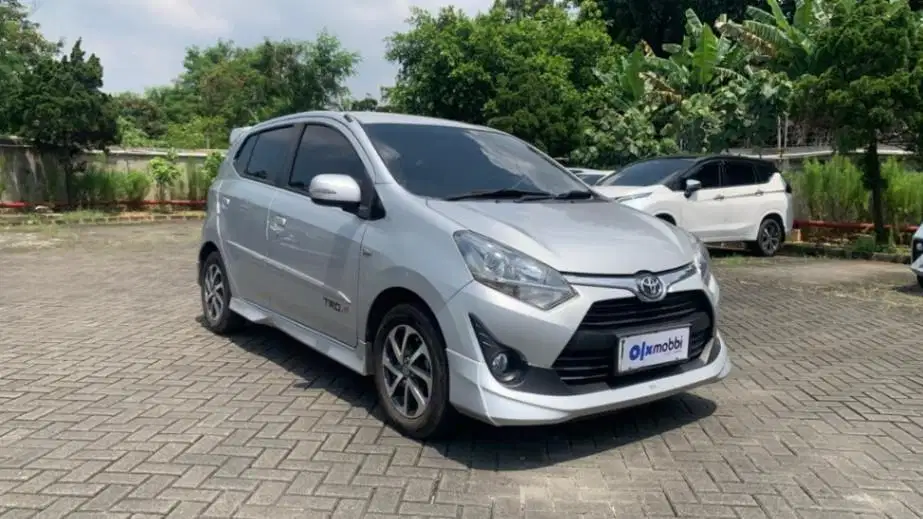 DP MURAH Toyota Agya 1.2 TRD Sportivo Bensin-AT 2019 Silver CTYRB