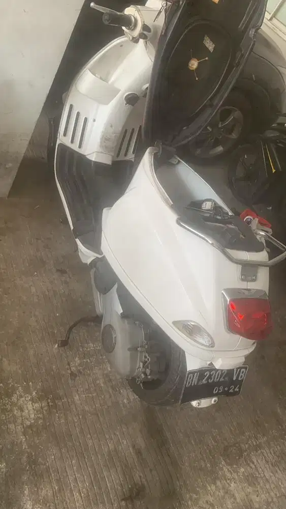 Piagio Vespa s 2014
