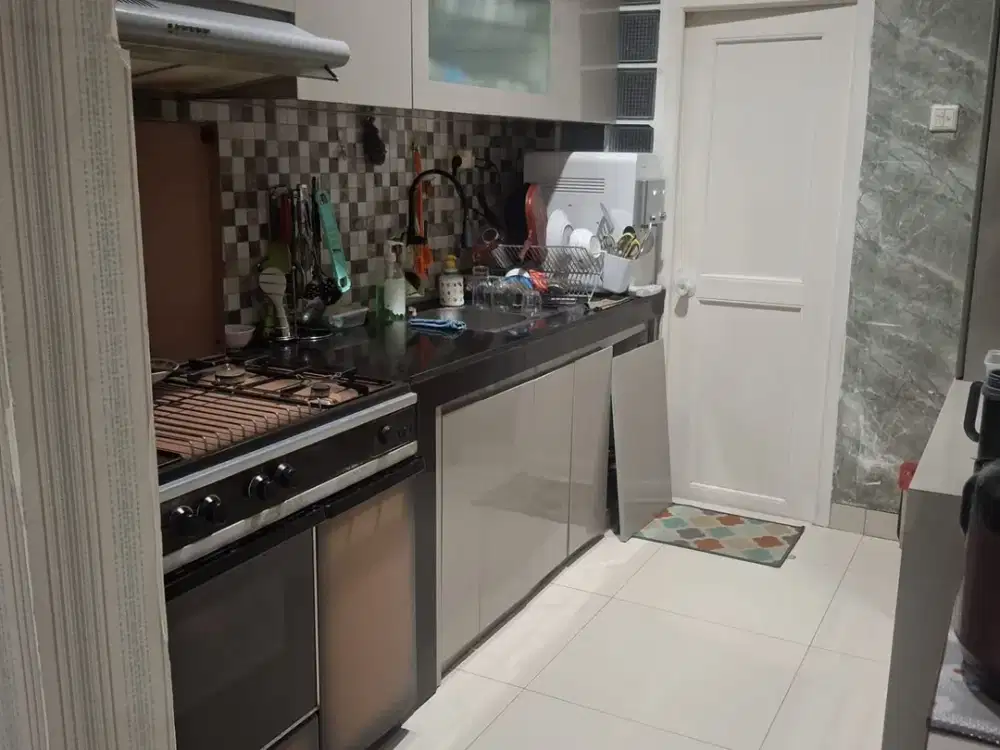 Dijual Rumah Putih Salju Walikota – Jakut