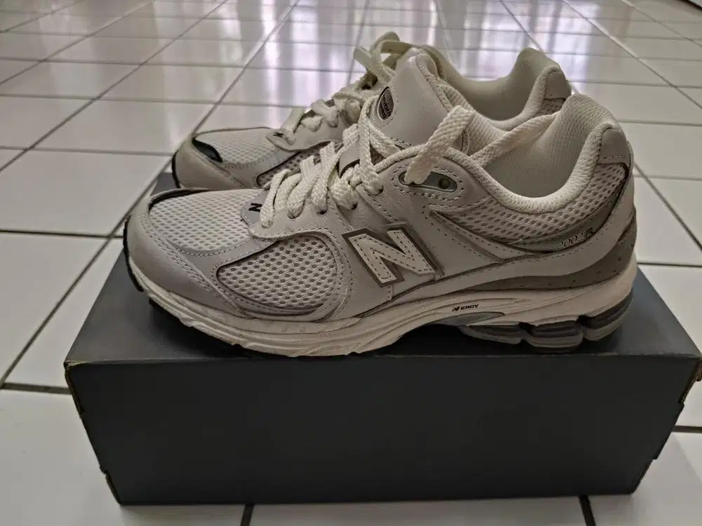 New Balance 2002R Grey Matter Sea Salt
