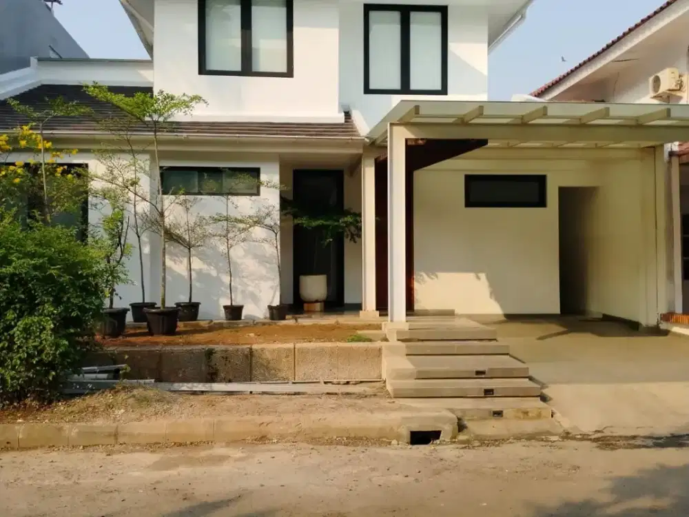 Rumah Full Furnish Rapi & Terawat di Cluster Sektor 8 Binatro 10848