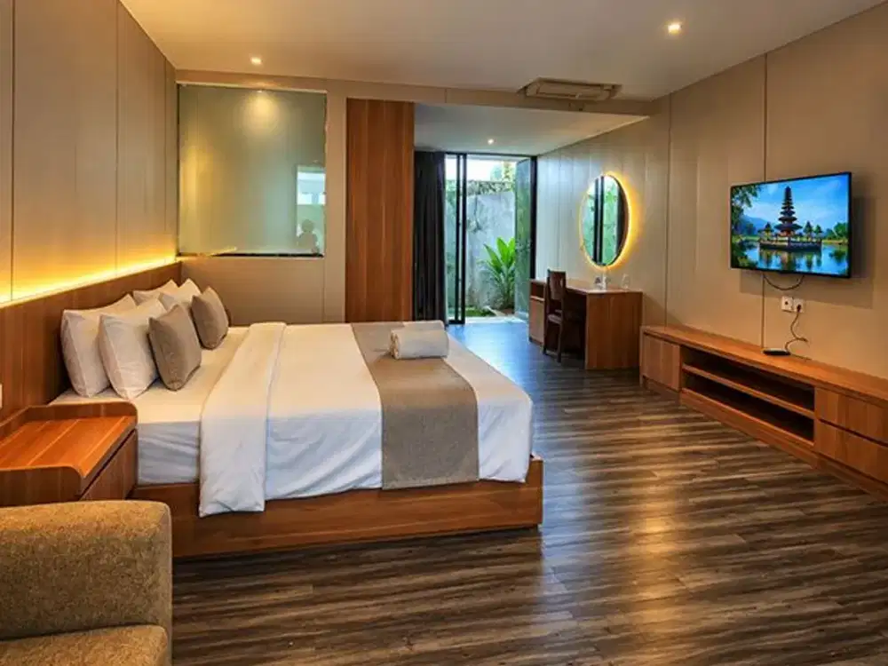 AMR-223.SS-SGP | Monthly Rental [New Look] Studio Garden Pool Access in Kerobokan – Pet Friendly Living Near Seminyak