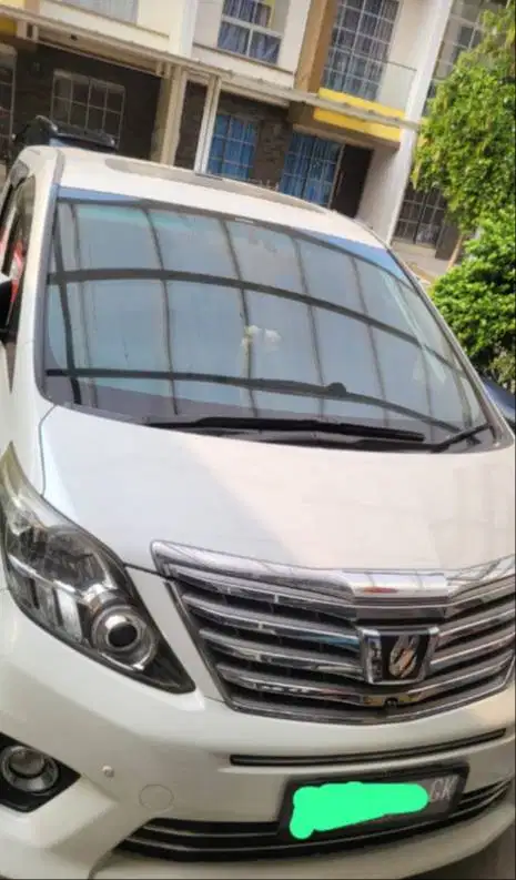 Alphard thn 2012