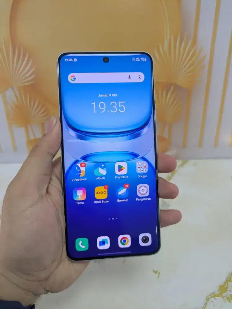 Iqoo z10 5G 12/512gb lengkap