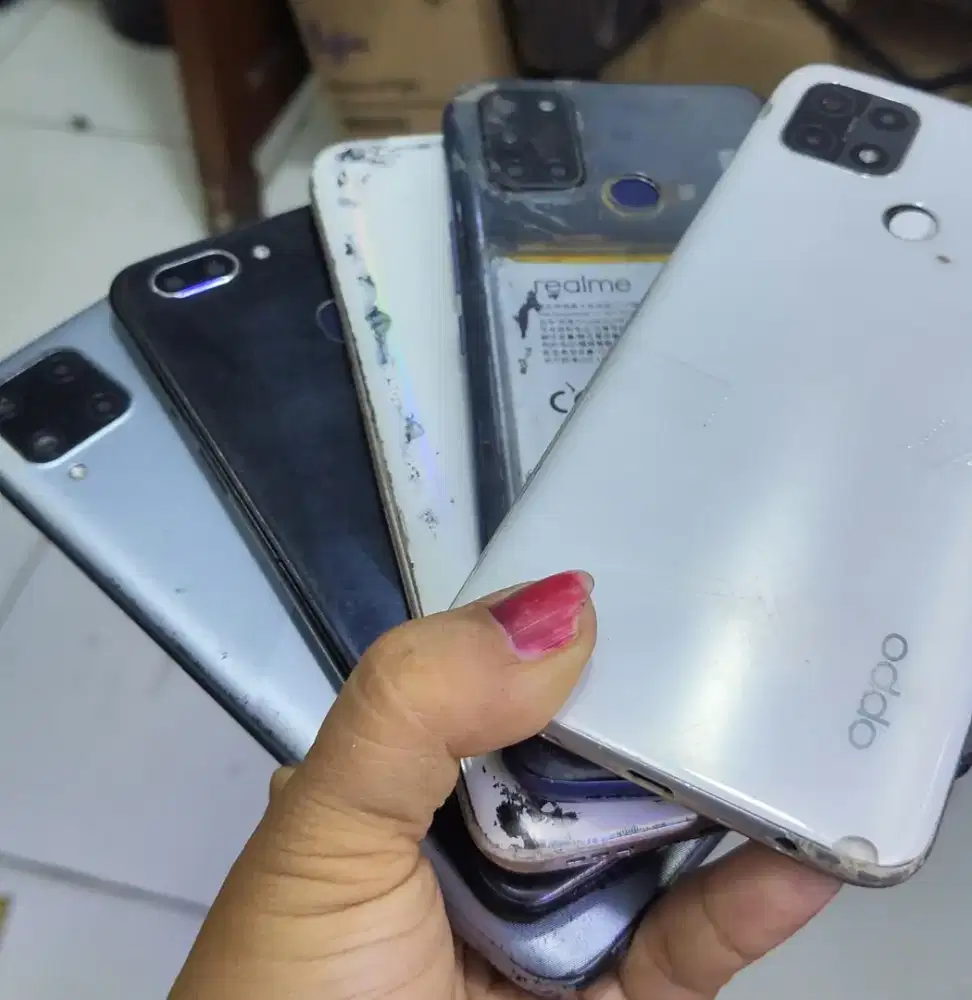 Batukar Android/Iphone Rusak Segala Kondisi