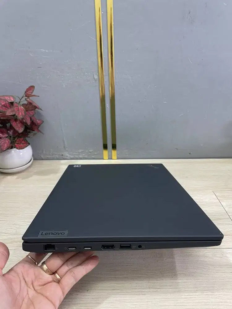 Lenovo T14 Ryzen 5 6650 ram 16gb VGA AMD 8GB 2023 sekolah kuliah kerja
