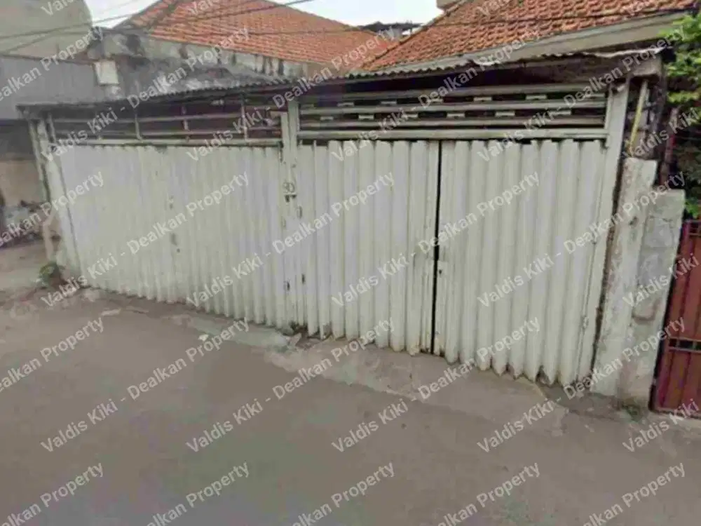 RUMAH USAHA KOMERSIAL STRATEGIS DI KAMPUNG SENG KAPASAN SURABAYA UTARA