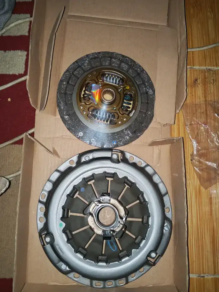 KOPLING MOBIL XENIA 2013 UNTUK MESIN K-3 YANG 1,3L