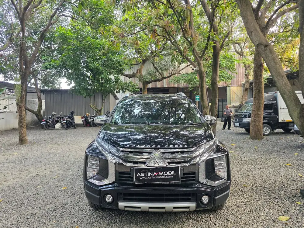Mitsubishi Xpander 1.5 Cross Premium Package AT Matic 2019 Cross Pluss