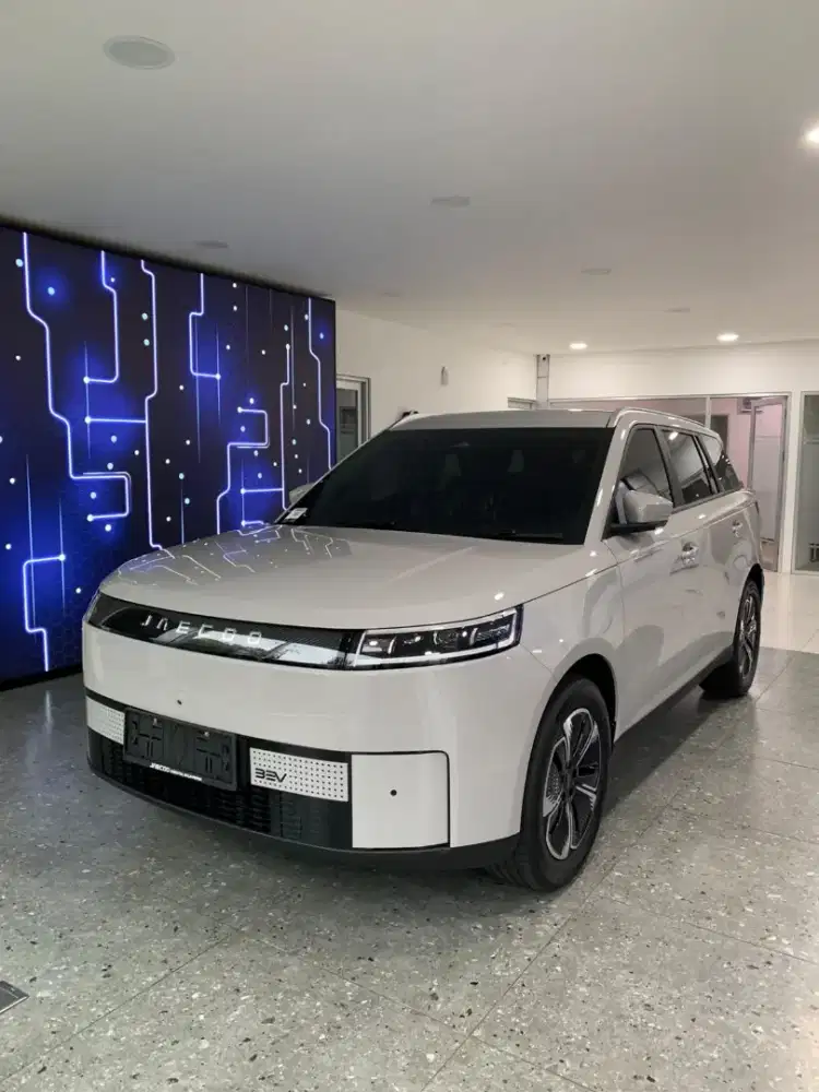 JAECOO J5 EV Range 490 Km