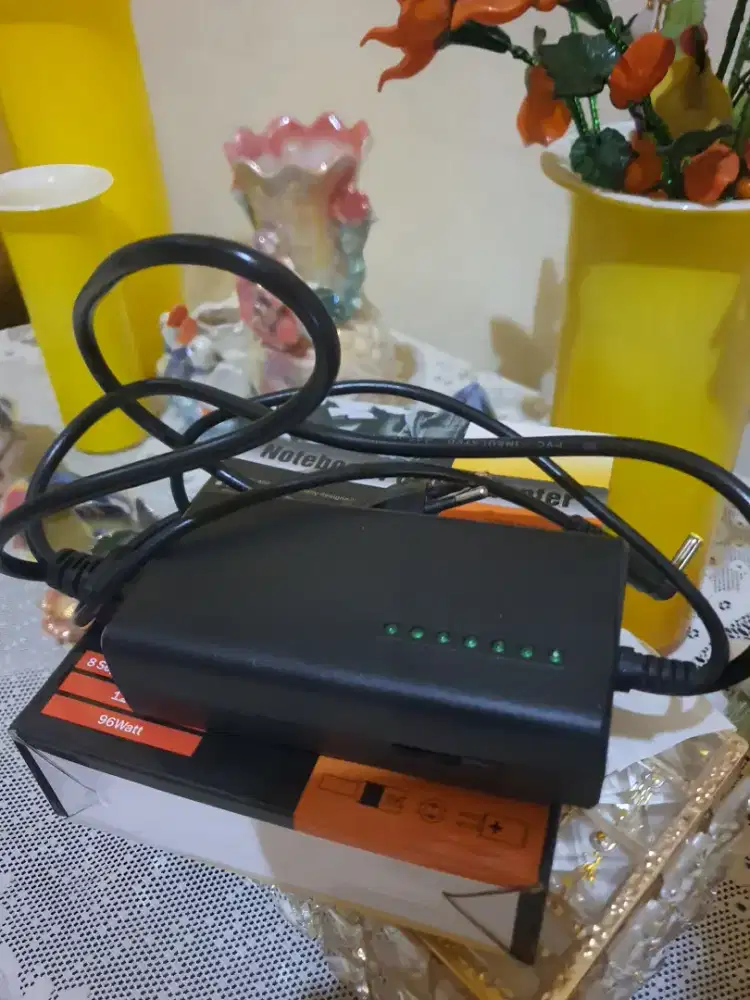 CHARGER LAPTOP UNIVERSAL bisa untuk Semua Laptop-Notebook (NEW)