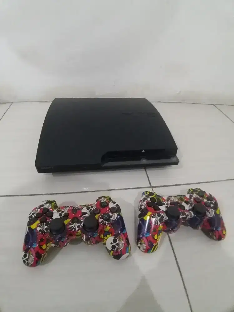 Ps3 slim 120gb lengkap mulus siap pakai