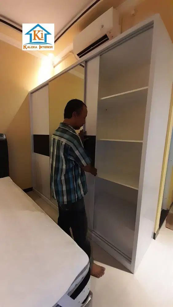 Jasa Buat Lemari Custom Murah Surabaya, KALOKA INTERIOR