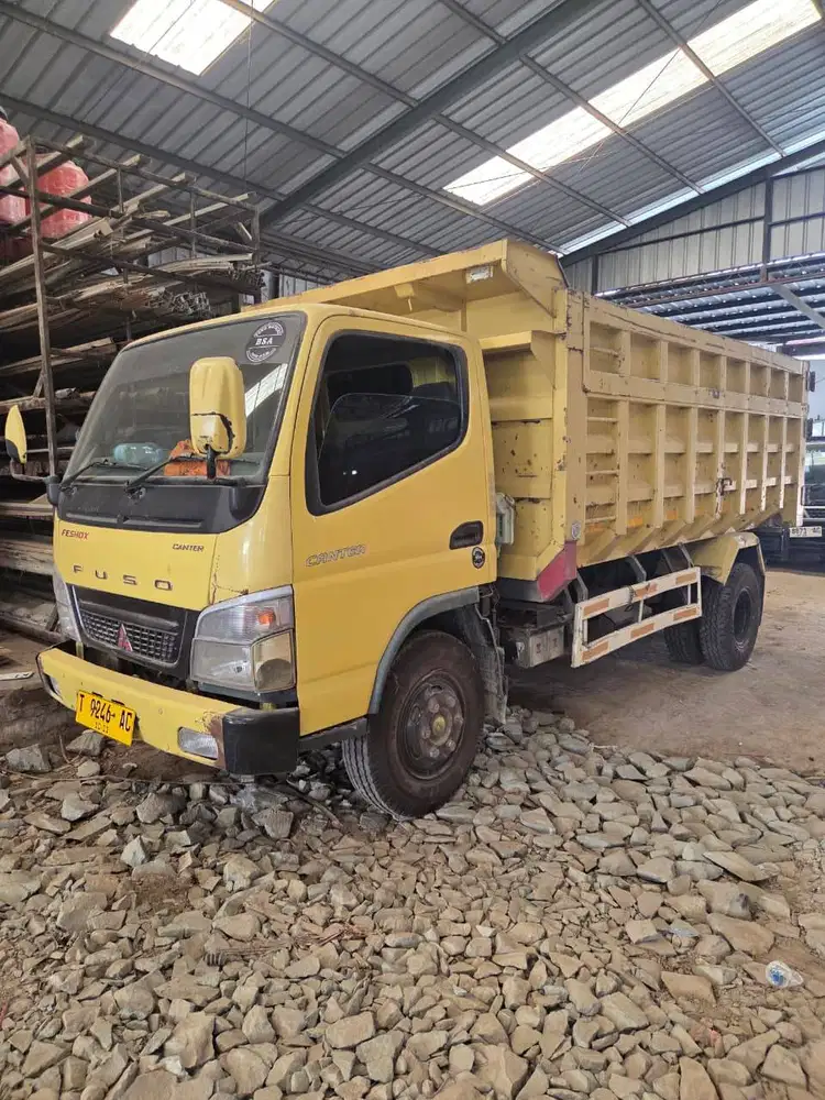 Mitsubishi canter fe 75 shdx n 4x2 mt 2023 dump truck a.n sendiri